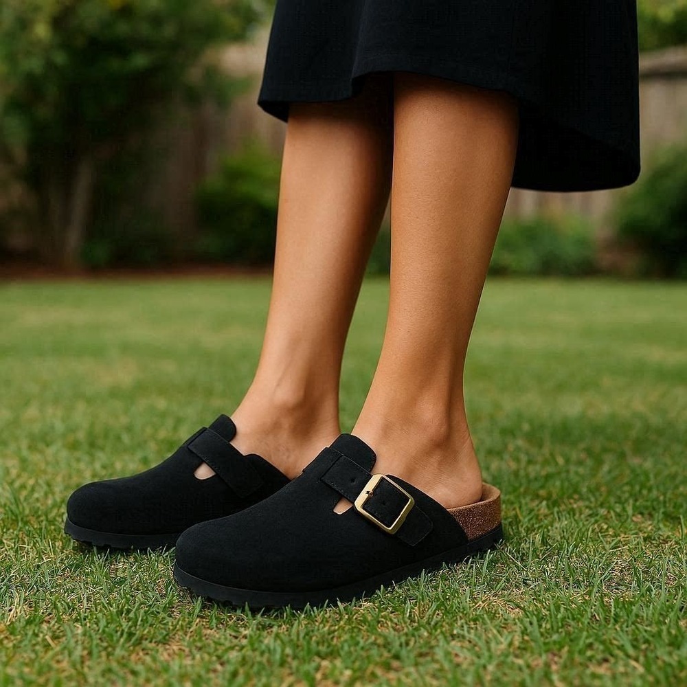 Hot Cakes Black Women's Suede Clogs 10 M Comfort-focused Versatile Casual Chic